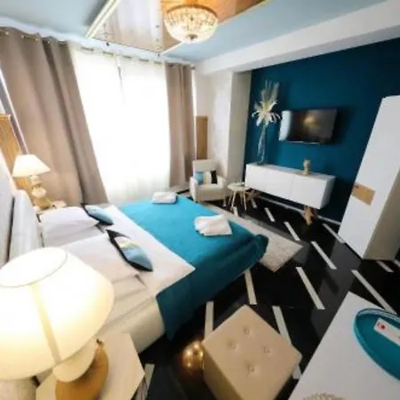 بيت ضيافة Antiqua بيبينيا